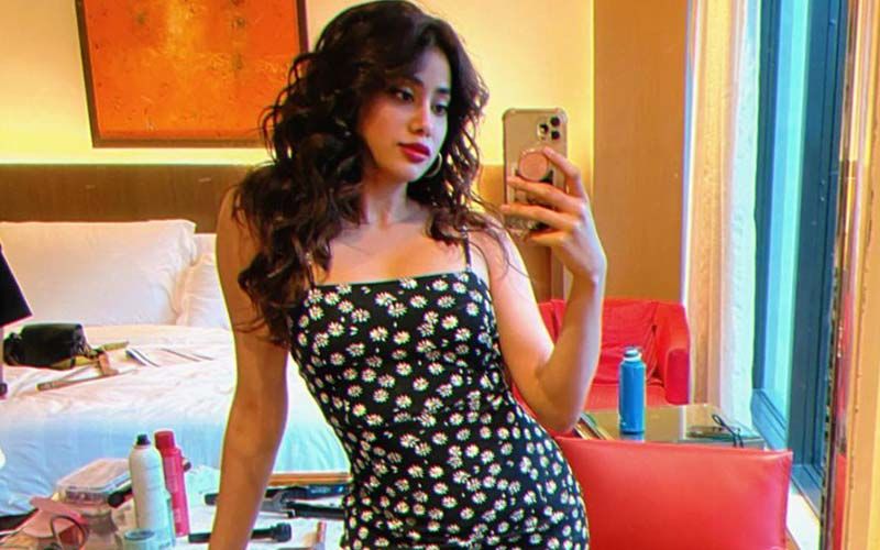 Janhvi Kapoor Shows You How To Nail The Perfect Pose For A Mirror Selfie Clad In A Floral Mini Dress