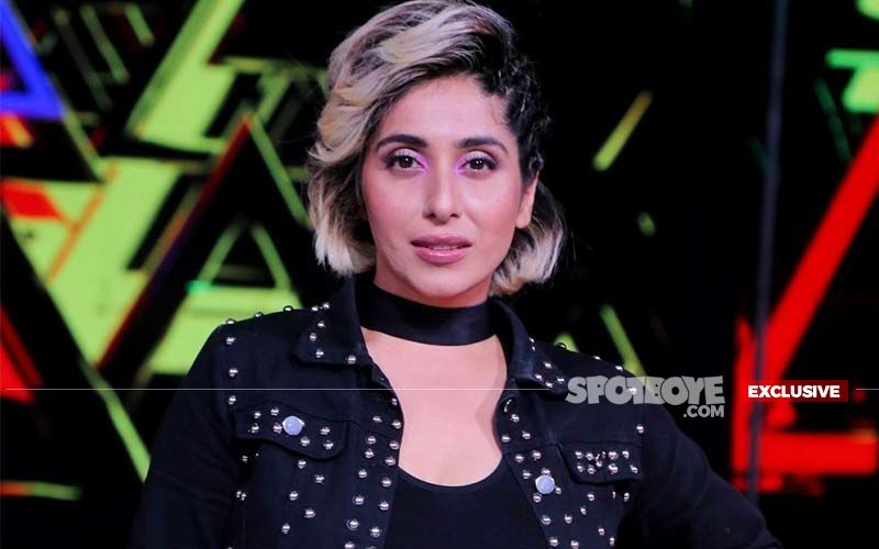 Bigg Boss OTT Confirmed Contestant Neha Bhasin On Her #OotPatangi Mischiefs: 'I Was The Troublemaker In The Class'-EXCLUSIVE