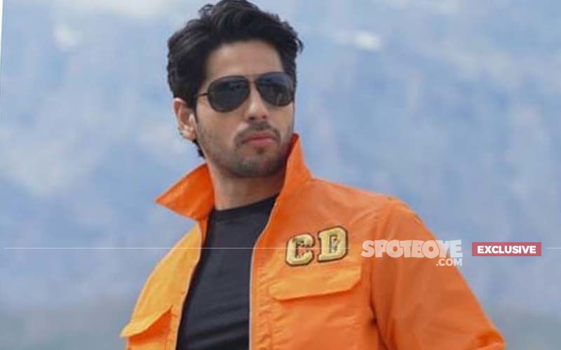 Sidharth Malhotra: "It's Was A Very Good Feeling That Shershaah Could Be Shot On That Land Itself" - EXCLUSIVE
