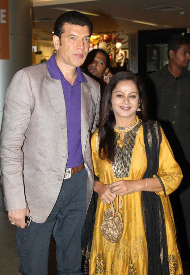 aditya pancholi and zarina wahab