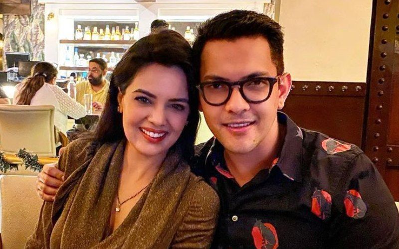Aditya Narayan Admits To Never Living With Wife Shweta Agarwal During The 10 Years Of Their Dating; Only Had A Few 'Sleepovers And Trips’