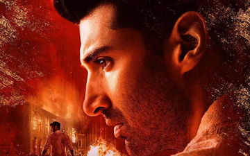 Kalank First Look: रॉयल अवतार में दिखे आदित्य रॉय कपूर