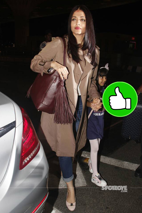 aishwarya rai bachchan with daughter aaradhya snapped at the mumbai airport enroute cannes 