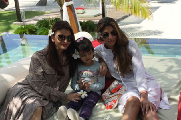 aishwarya rai bachchan with aaradhya and shweta bachchan nanda in maldives