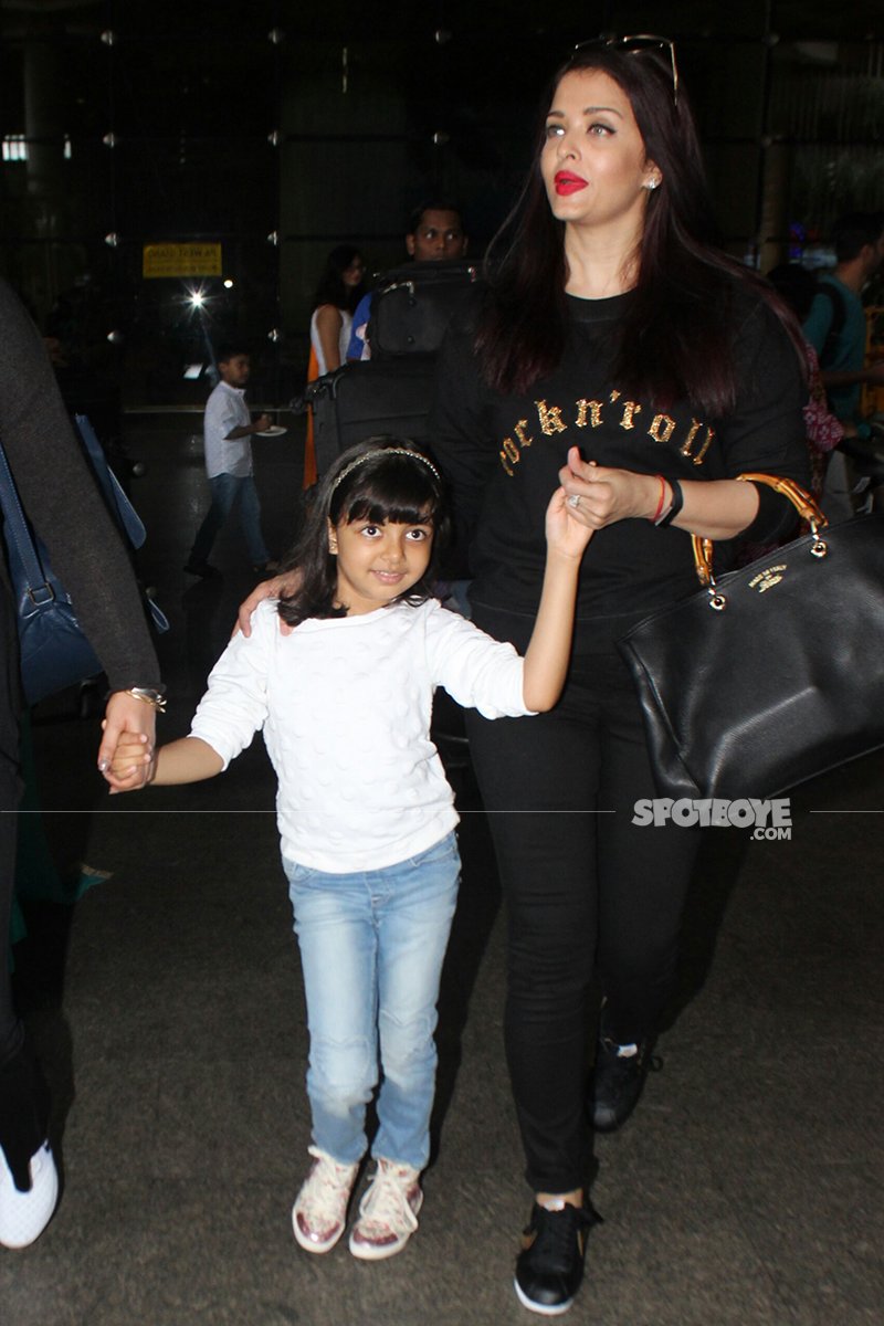 aishwarya rai bachchan with daughter aaradhya