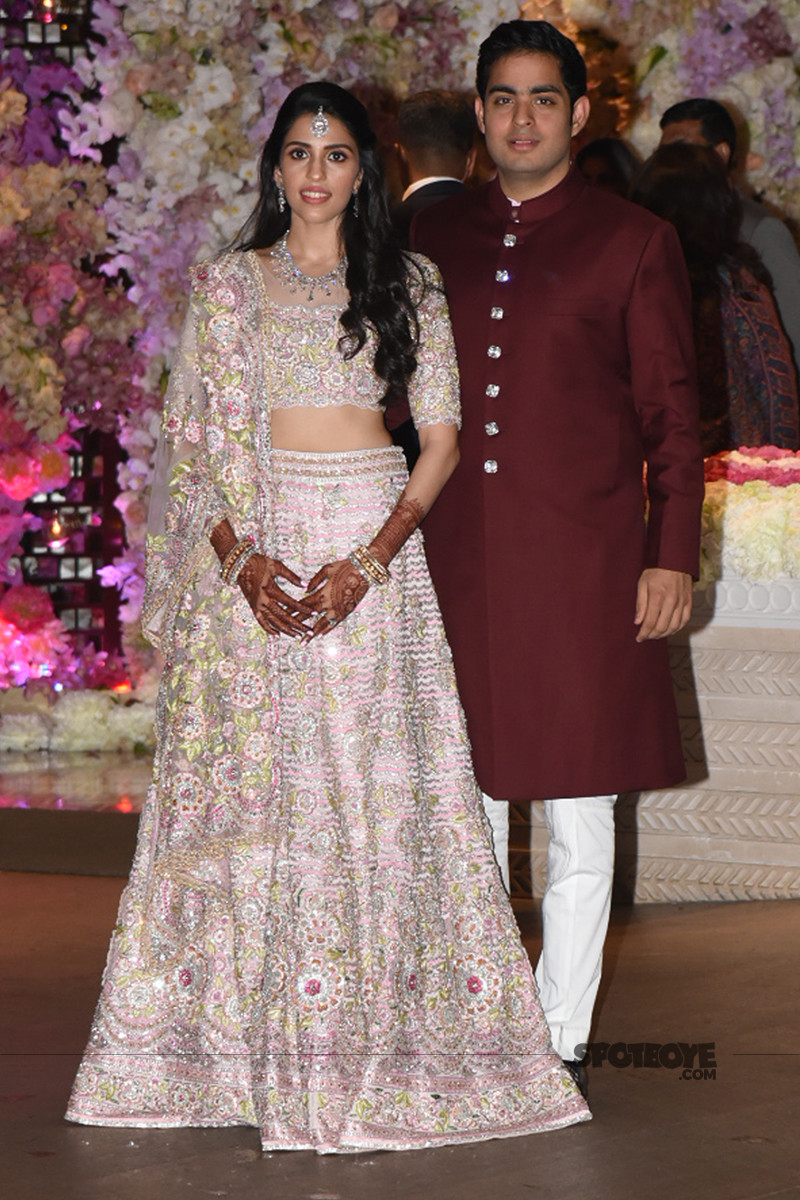 akash ambani with shloka mehta