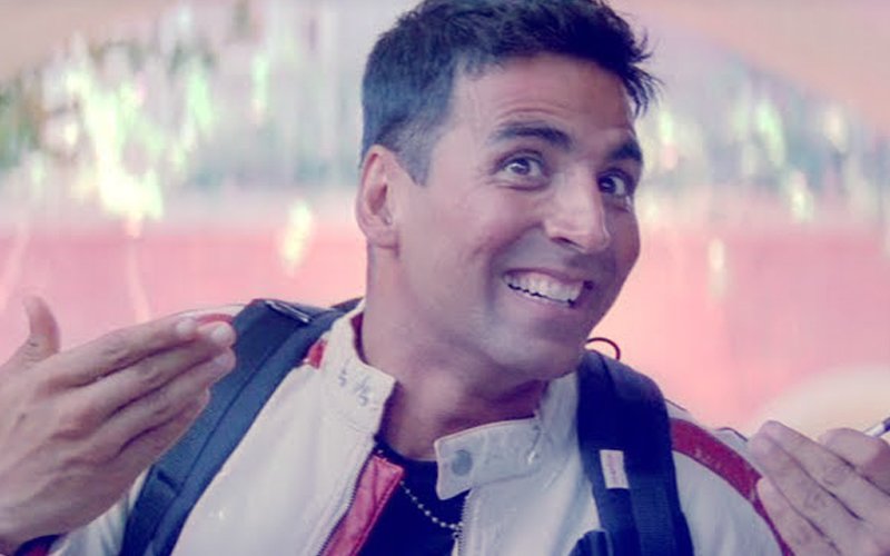 WHAT! Akshay Kumar Calculates How Many Minutes He Has Spent On Earth To Mark 50th Birthday