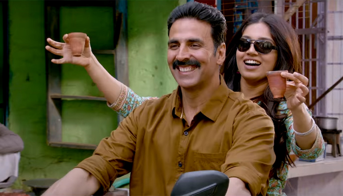 akshay kumar and bhumi pednekar in toilet ek prem katha