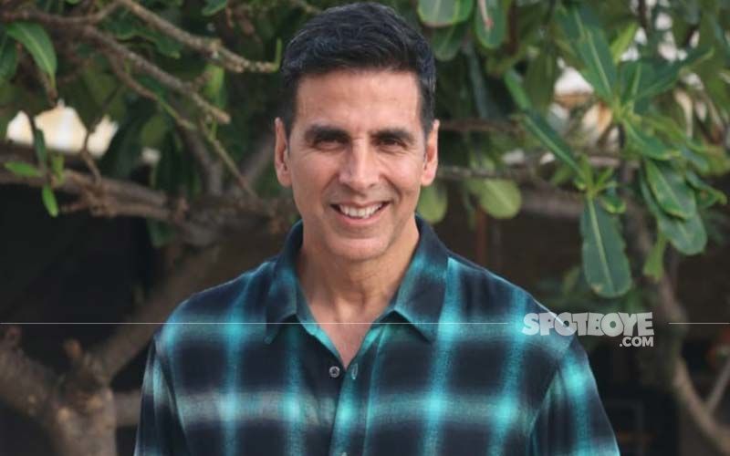 Akshay Kumar Faces HATE For Promoting New Indian Parliament; Netizens Say, ‘Begani Shaadi Mein Canadian Deewana’! SEE MEMES