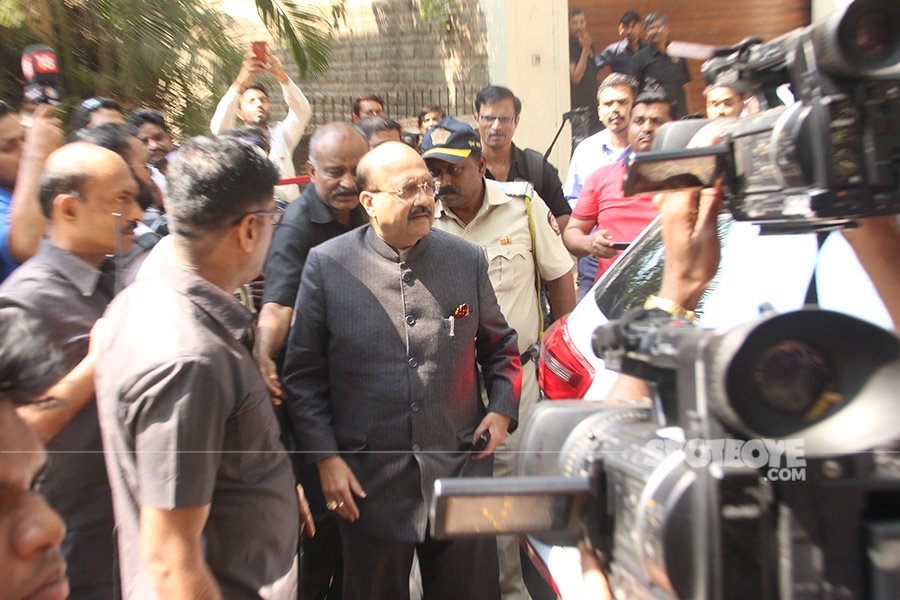 amar singh snapped outside anil kapoor house