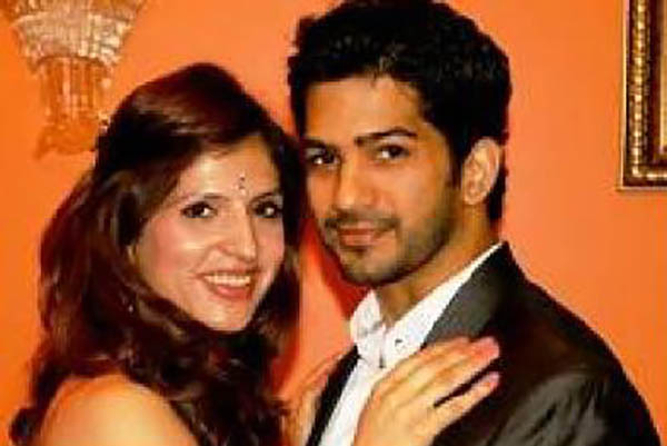 amit tandon is all smiles with wife ruby