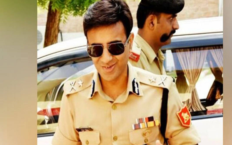 Bihar IPS Officer Amit Lodha Suspended After A CASE Of Corruption Registered Against Him For Signing Commercial Agreement With Netflix-Report