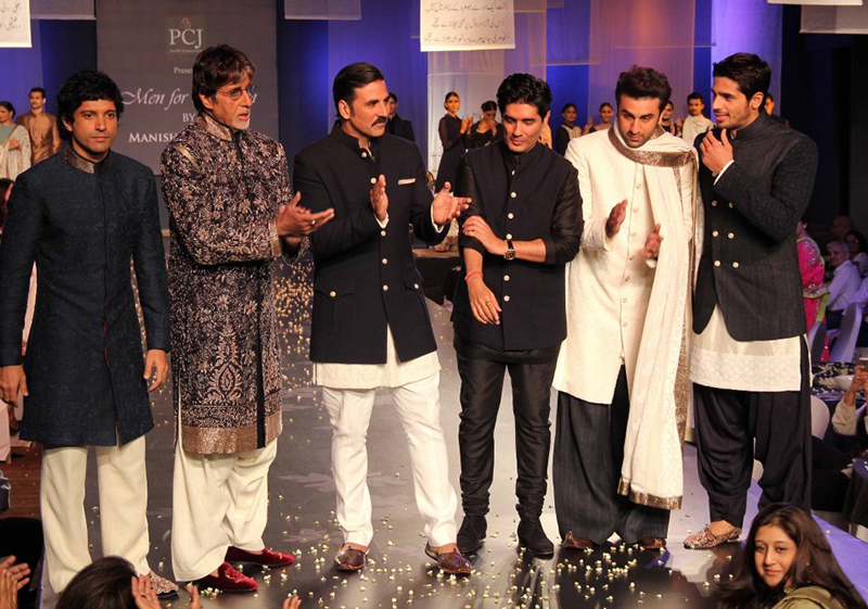 amitabh bachchan on the ramp