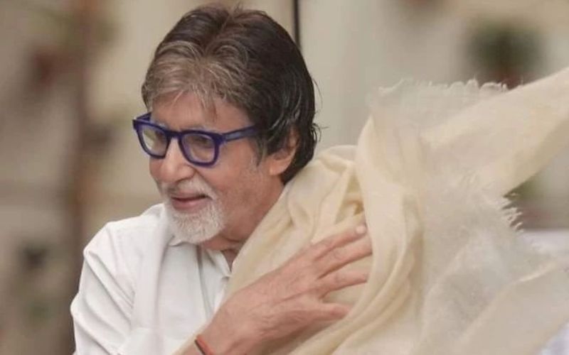 Amitabh Bachchan Offers Prayers At Siddhivinayak Temple BAREFOOT, Ahead Of Son Abhishek Bachchan’s Movie Ghoomer’s Release