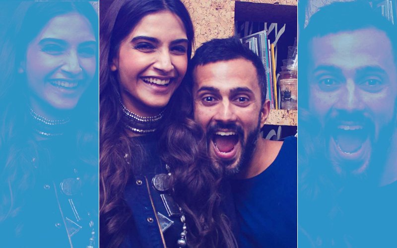 Sonam Kapoor’s Boyfriend Anand Ahuja Takes Pad Man Challenge