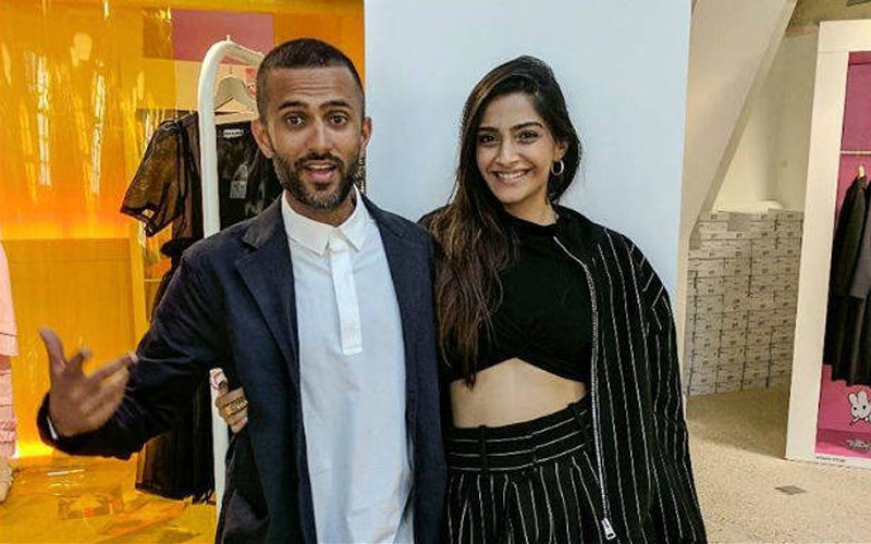 anand ahuja and sonam kapoor