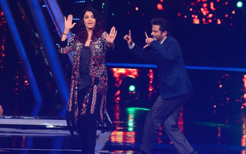 Fanney Khan Promotions: Anil Kapoor, Aishwarya Rai, Rajkummar Rao Have A Gala Time On Indian Idol 10 Sets