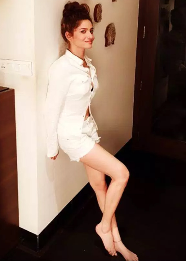 ankita lokhande hot pics