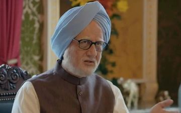 'द एक्सीडेंटल प्राइम मिनिस्टर' के विरोध पर केंद्रीय सूचना और प्रसारण मंत्री ने कांग्रेस से पूछा तीखा सवाल