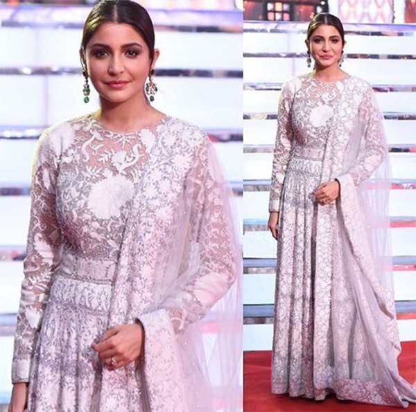 anushka sharma at umang 2018