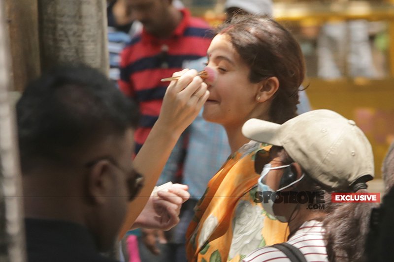 anushka sharma gets ready for sui dhaga