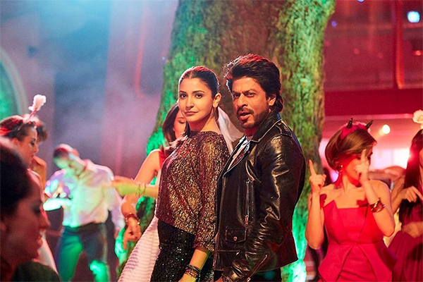 anushka sharma shah rukh khan in jab harry met sejal