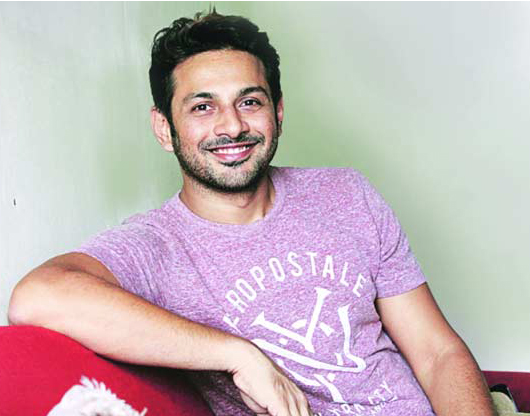 apurva asrani accuses kangana of lying bullying and character assasination