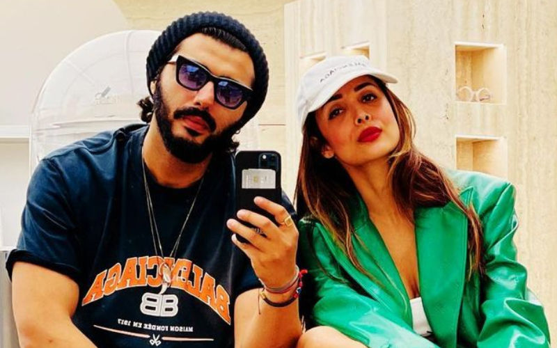 Arjun Kapoor Turns CHEERLEADER For Girlfriend Malaika Arora As She Attempts Stand-Up Comedy First Time; Says, ‘You Got This, Baby!’