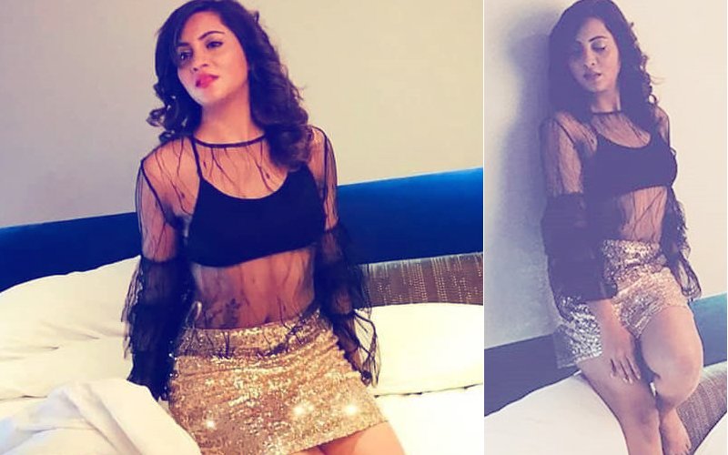Bigg Boss 11 Contestant Arshi Khan CONQUERS THE BED In This BOLD Photo Shoot