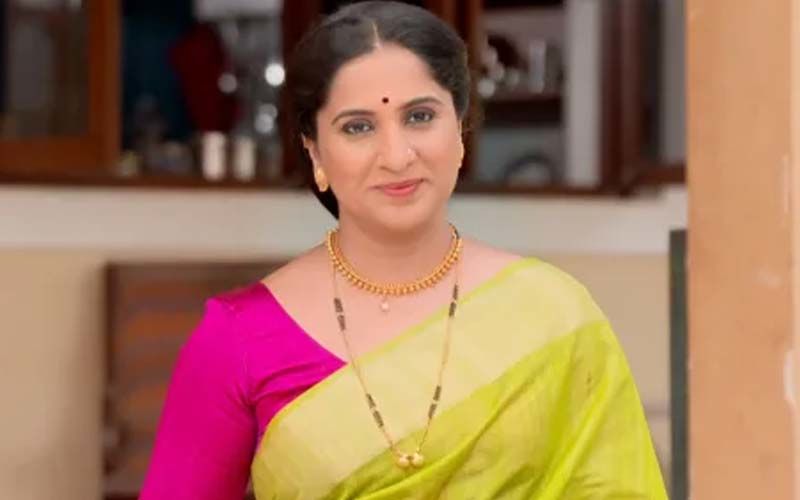 Aai Kuthe Kai Karte, May 25th, 2021, Written Updates Of Full Episode: Sanjana And Ankita Fail At Making Dinner, Arundhati Has To Take Over