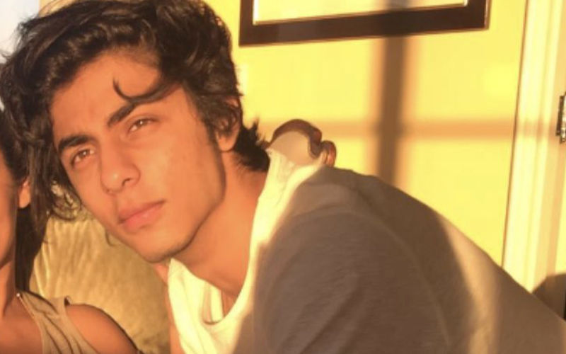 Aryan Khan's Pictures With His Ladylove Are Out! But Is This Mystery Girl The Same London Based Blogger?