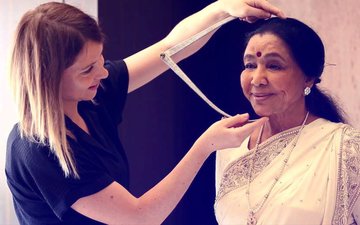Asha Bhosle To Be Immortalised At The New Madame Tussauds Wax Museum