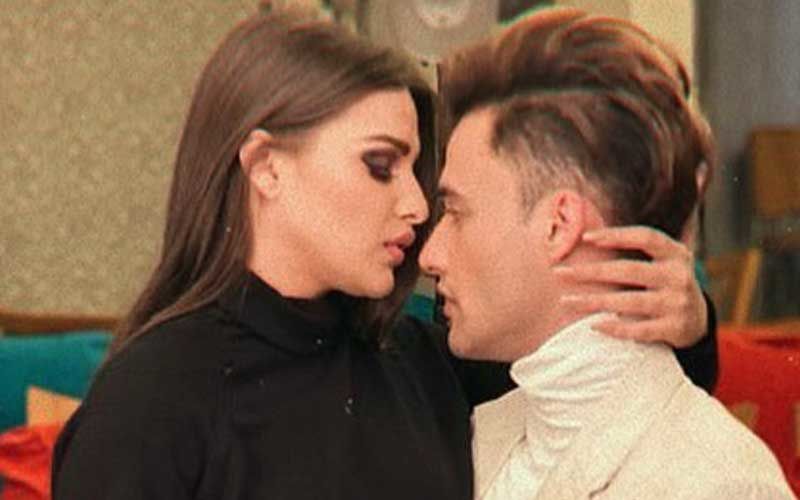 Kalla Sohna Nai: Asim Riaz-Himanshi Khurana’s Latest TikTok Video Is All About Love And Jealousy-WATCH