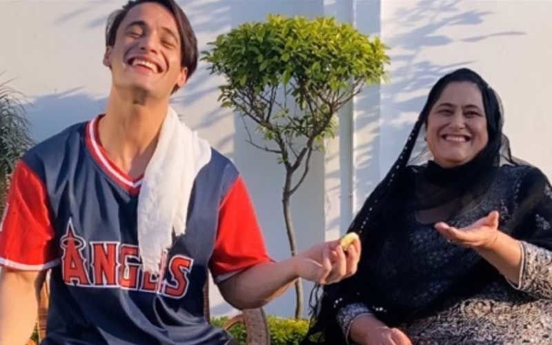 Bigg Boss 13’s Asim Riaz's Million Dollar Picture With Mother Will Make Your Hearts Flutter