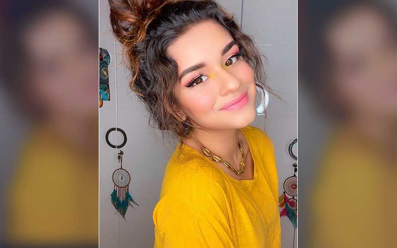 Avneet Kaur Shows You Five Super Easy And Cute Hairstyles That Can Be Done In A Minute – WATCH