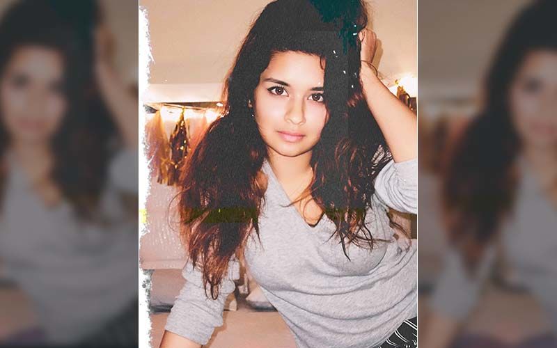 Avneet Kaur Ki Xxx - Avneet Kaur Revamps Her Bedroom During Self-Quarantine; Fans Ask For A Room  Tour, Actress Obliges