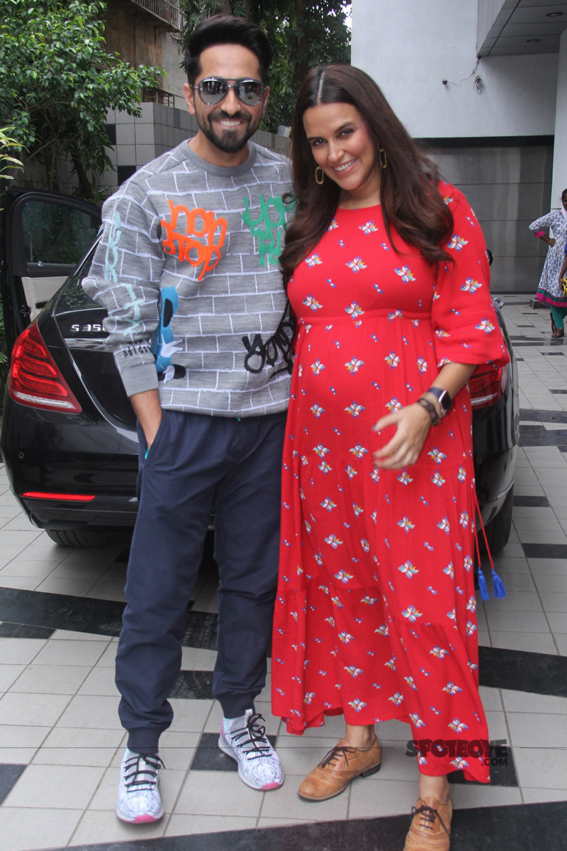 ayushmann khurrana poses with neha dhupia