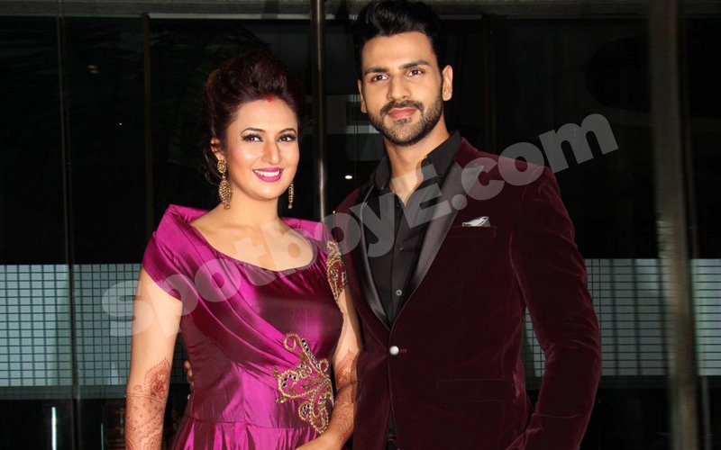 DiVek Reception: Newly-Weds go crazy on the dance floor