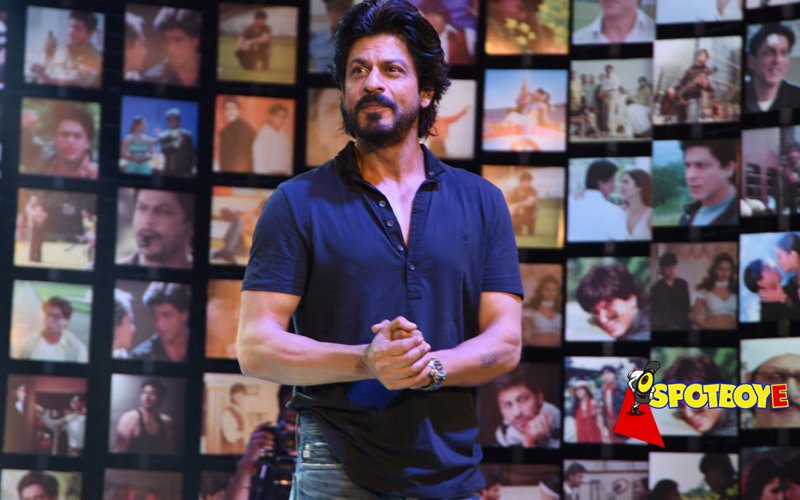 Which actor did SRK think he resembled?
