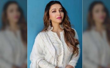Koushani Mukherjee Is Looking Like Dream In This Silver Coloured Lehenga