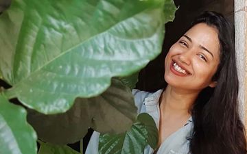 Agantuk Actress Sohini Sarkar Recites Poem To Her Fans On Instagram, Shares Video