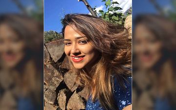 Agantuk Actress Sohini Sarkar Shares A Throwback Picture From Her Jaipur Vacation
