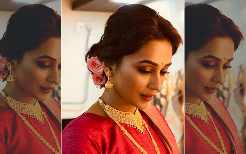 Mimi Chakraborty Is Looking Like A Newly-Wed Bride In Her Latest Photoshoot