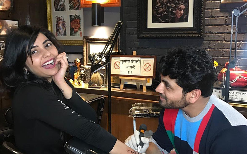 Bigg Boss Marathi Season 2: Lover Duo Shiveena Celebrate A Pre-Birthday Bash For Shiv, Veena  Surprises Shiv With A Tattoo