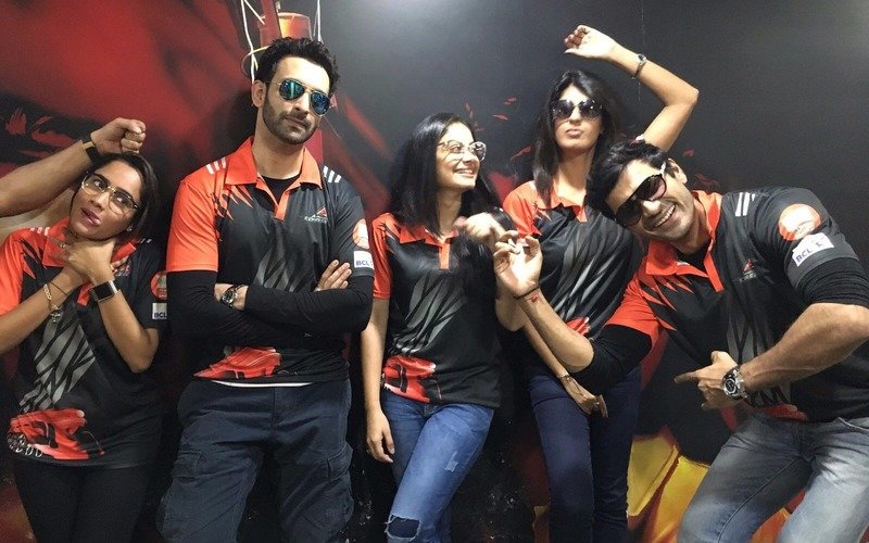 SpotboyE Ahmedabad Express Caption Contest No:1 | BCL