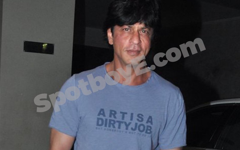 SRK’s T-shirt has a very important message for you