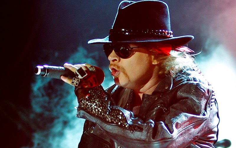 Axl Rose takes on Google and memes