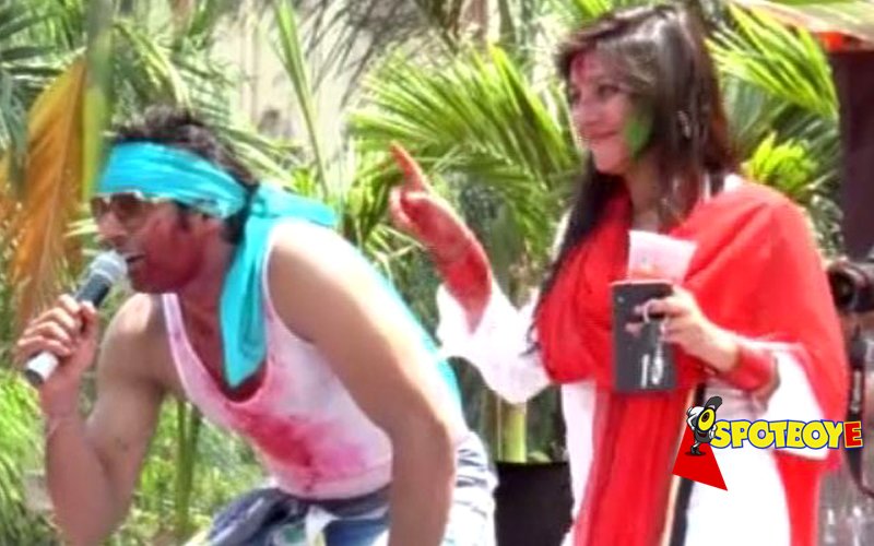 Watch the saddest video: Pratyusha Banerjee playing holi just last week