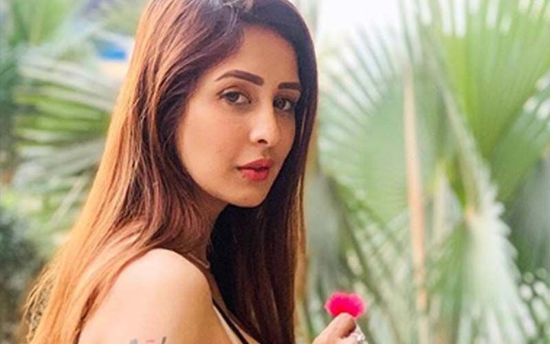 Chahatt Khanna Reveals Why She Left Instagram; Opens Up On Battling Depression: ‘I’m In Constant Touch With My Counsellor’