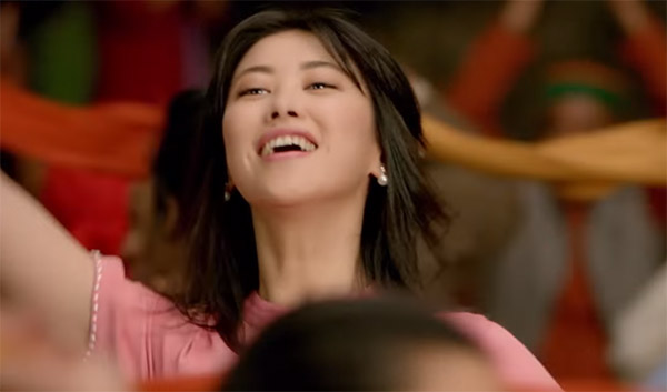 chinese actress Zhu Zhu in a still from tubelight